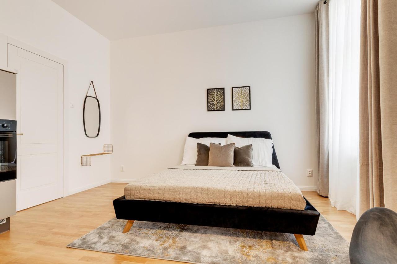 My Prague Apartments Rubesova Ngoại thất bức ảnh